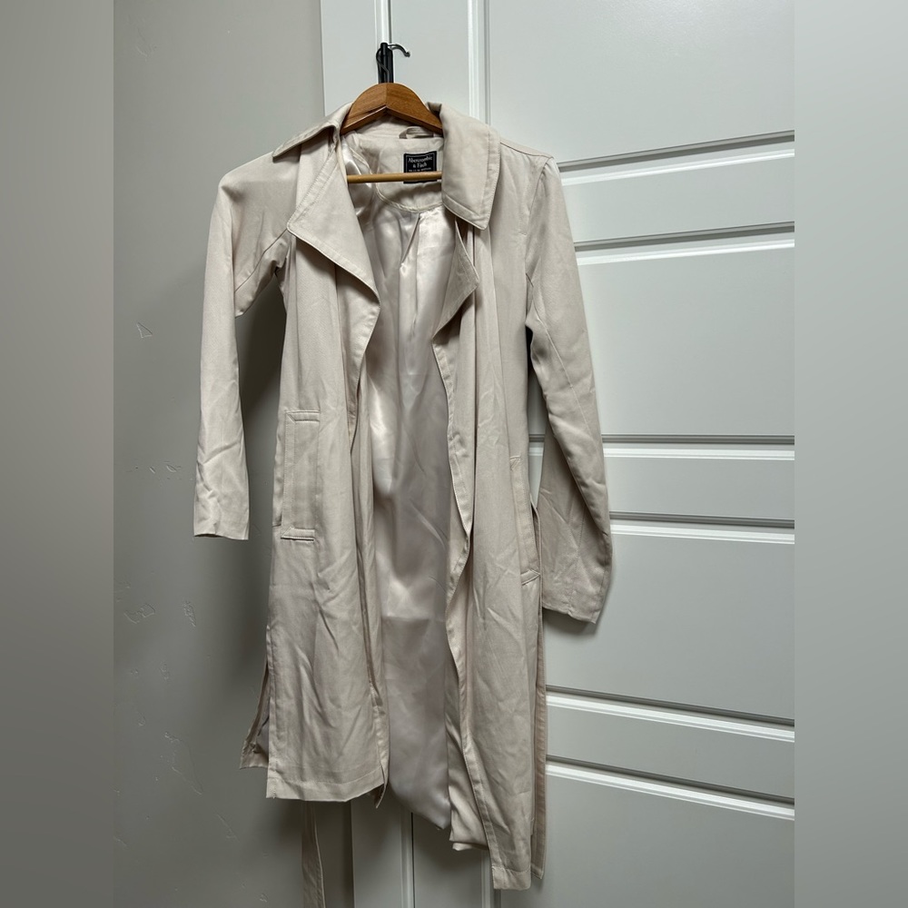 Abercrombie Trench Coat Sz XS